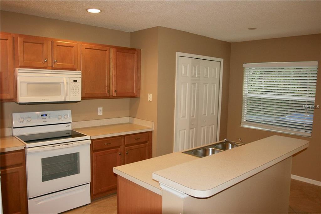 4310 Silver Falls Dr - Photo 3 of 15