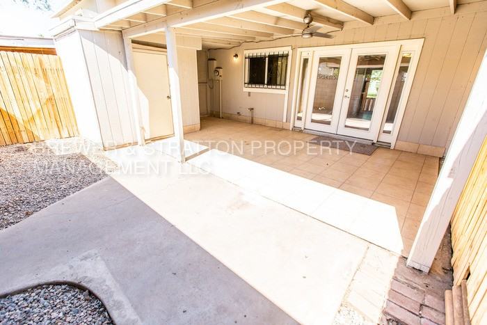 4707 N 26th Ln - Photo 3 of 30