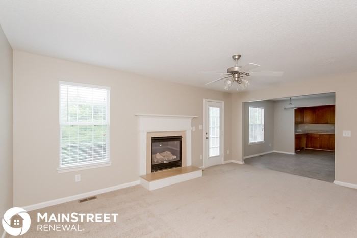 5934 Colonnade Dr - Photo 2 of 15