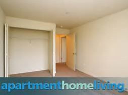 Woodstock Commons - Photo 4 of 10