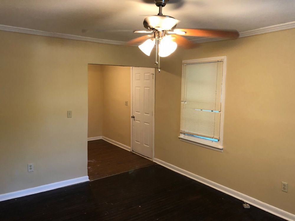 1525 Glenrock Drive Northwest - Photo 3 of 9