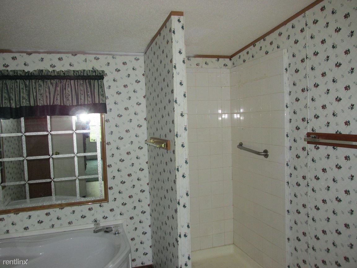 330 Bethlehem Cir - Photo 2 of 30