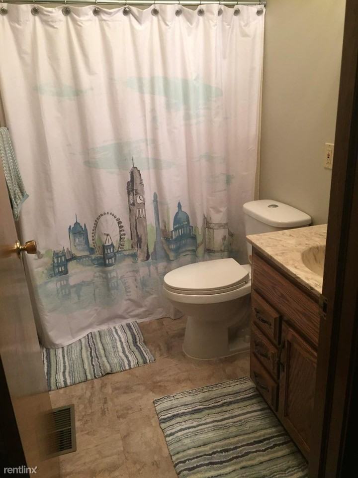 565 Water Tower Rd N - Photo 3 of 7