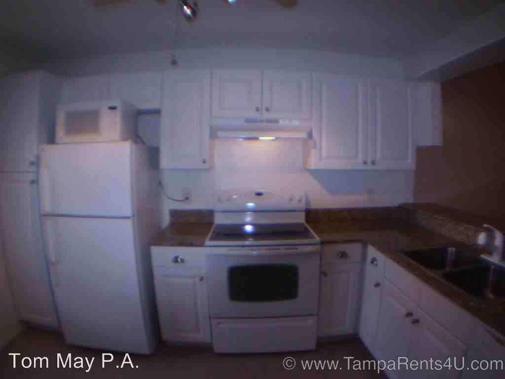 341 Bay Pl - Photo 3 of 10