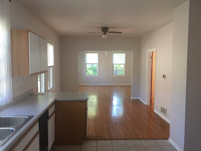 11 Lafayette Rd #1 - Photo 3 of 15