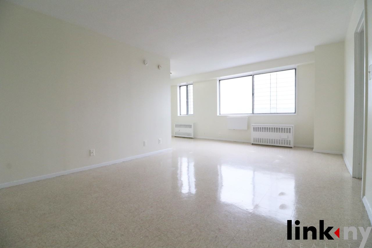 40 East Sidney Avenue #10K