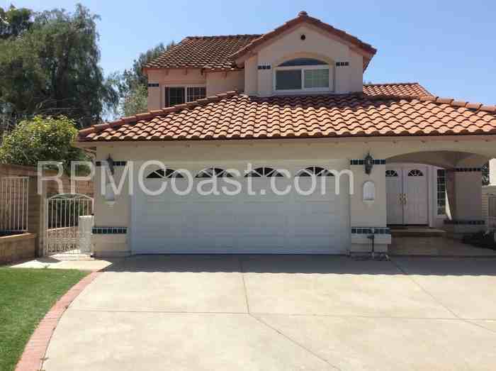 25011 Larkspur - Photo 2 of 27