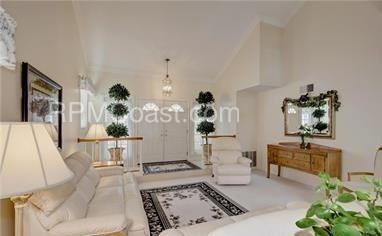 25011 Larkspur - Photo 3 of 27