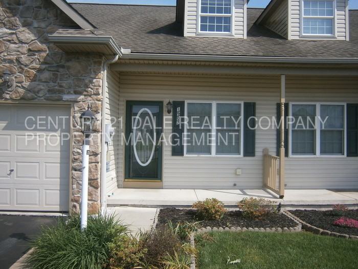 1907 Deerfield Dr - Photo 2 of 21