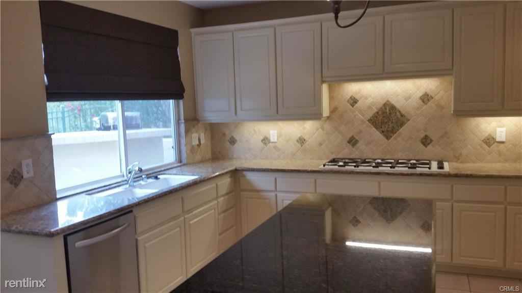 45 Glen Echo - Photo 3 of 19