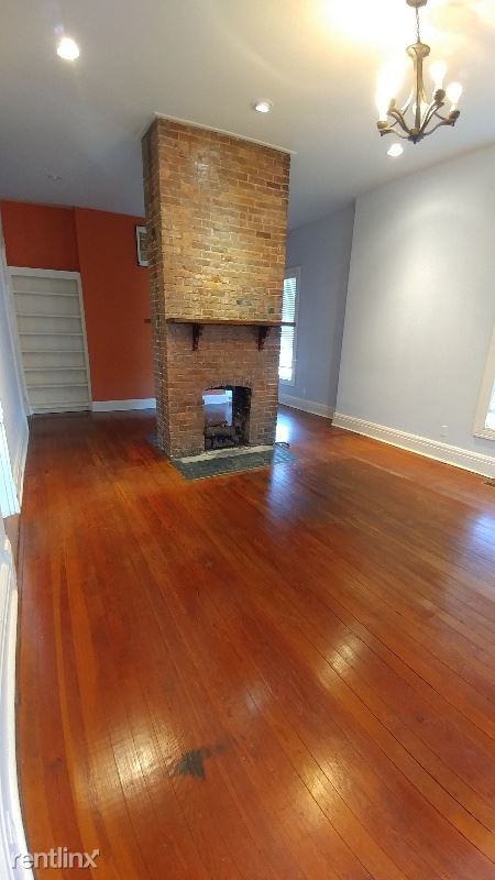 1117 3rd Ave S - Photo 3 of 10