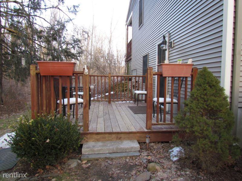 51 Merriam Ln - Photo 2 of 15