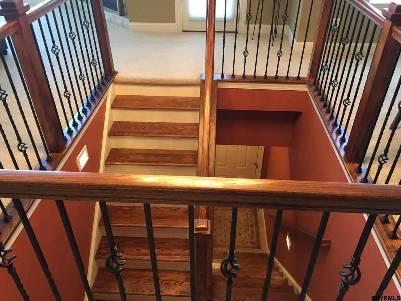 208 Vly Pointe Drive - Photo 3 of 19