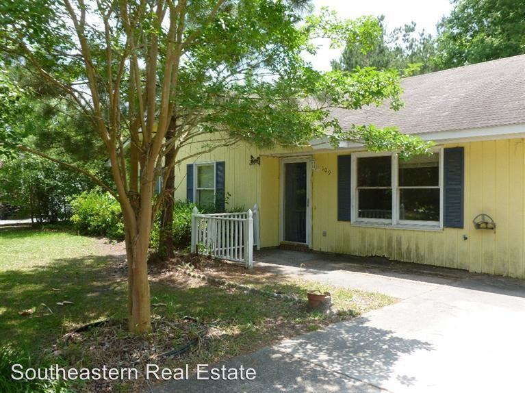 109 McCullen St - Photo 2 of 11