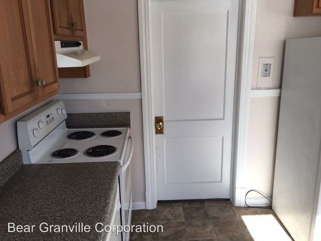 1022 Leicester Rd - Photo 2 of 18