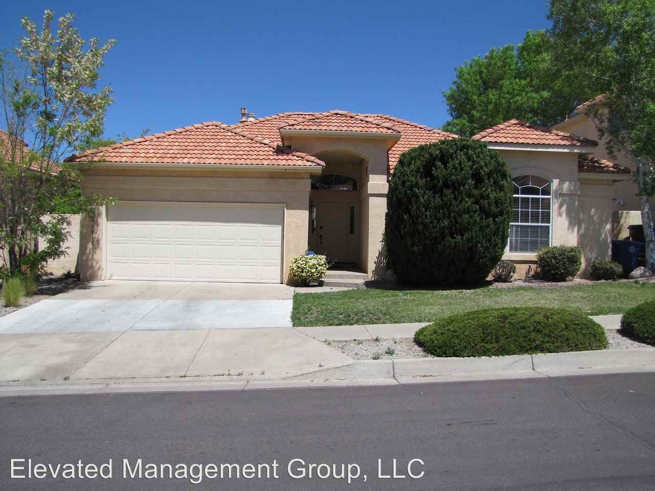 11917 Caribou Ave NE - Photo 2 of 28