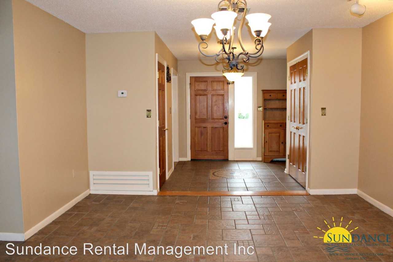 508 Sioux Cir - Photo 2 of 15