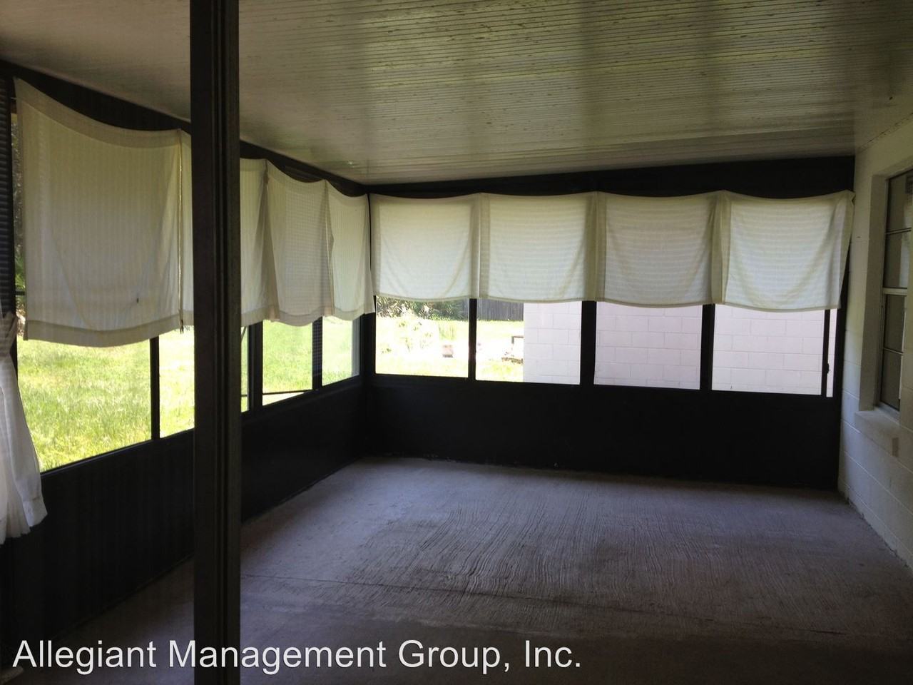 801 Del Prado Dr - Photo 2 of 9