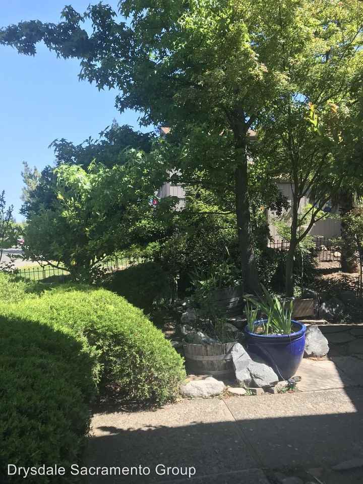 8113 Walnut Fair Cir - Photo 2 of 33