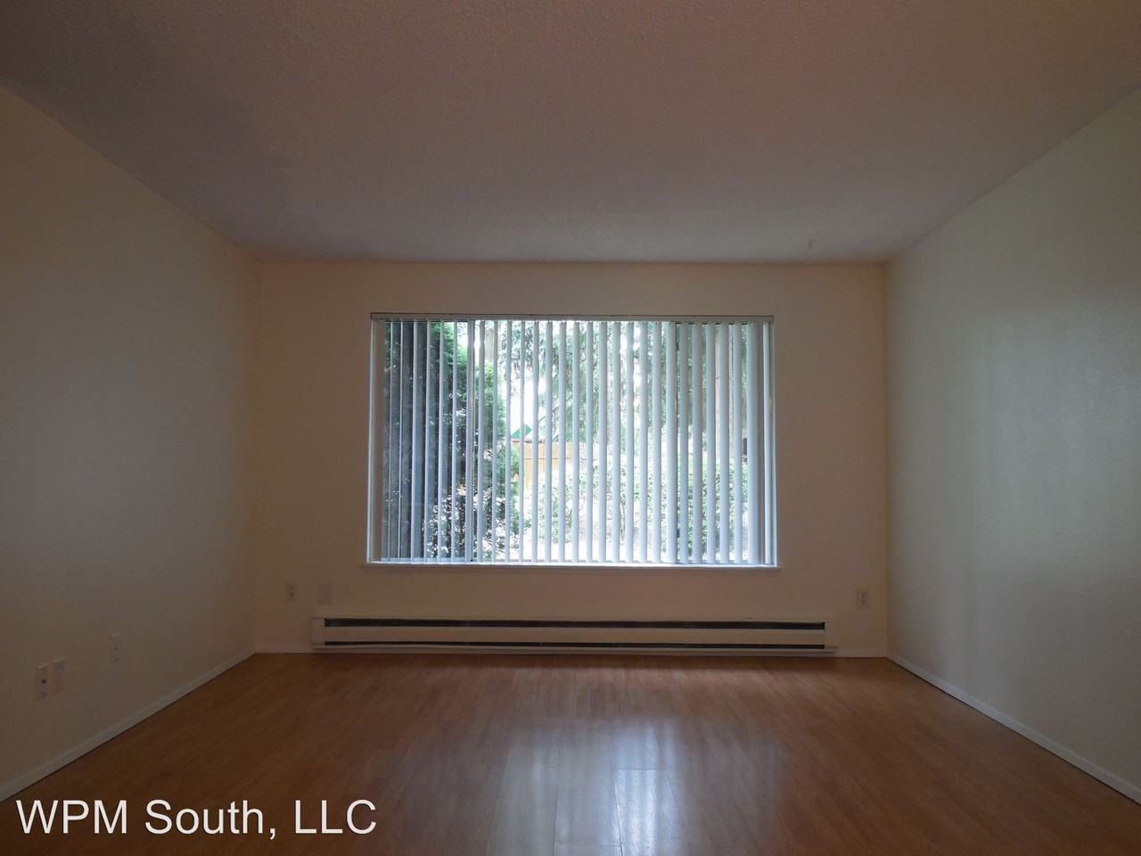 2711 18th St SE #33 - Photo 2 of 13