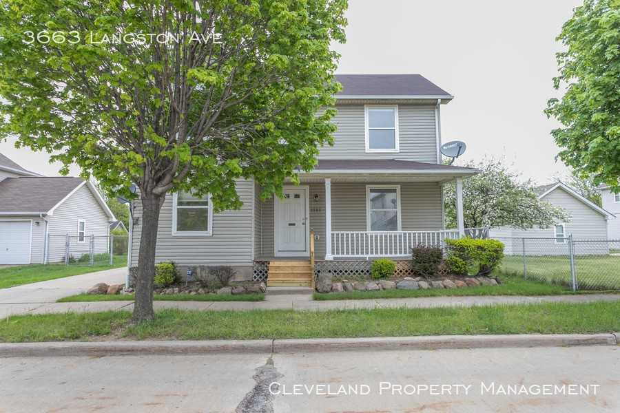 3663 Langston Ave - Photo 2 of 45