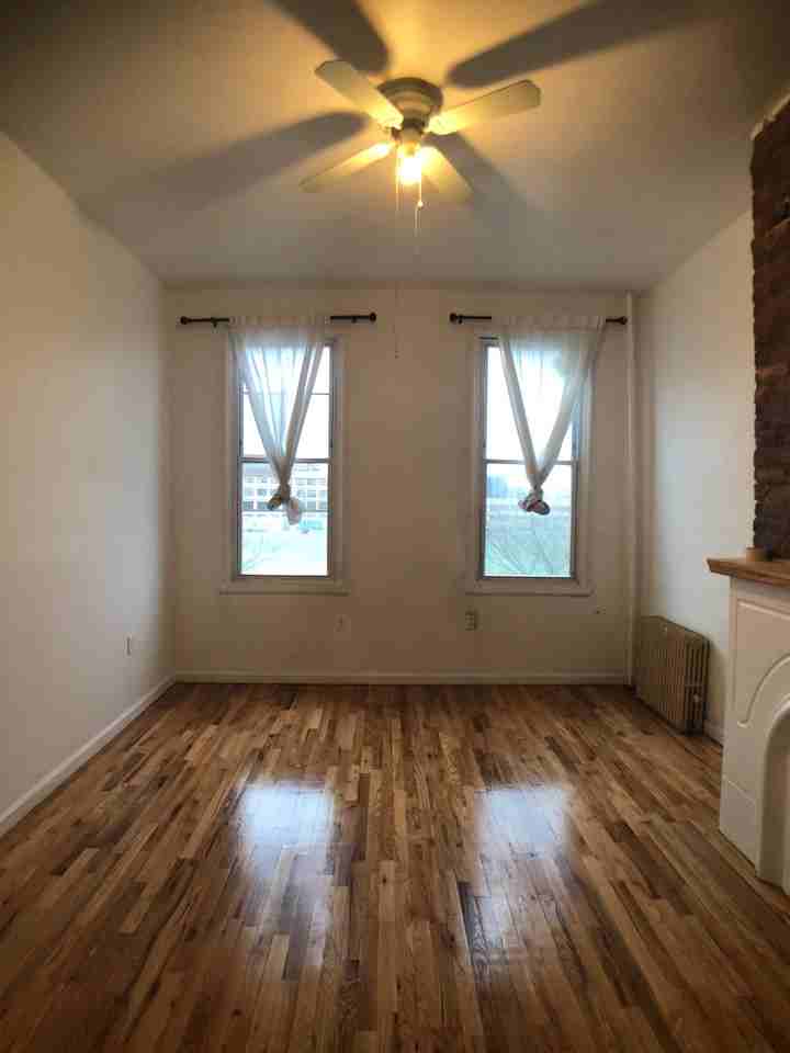 256 Stagg Street #AB