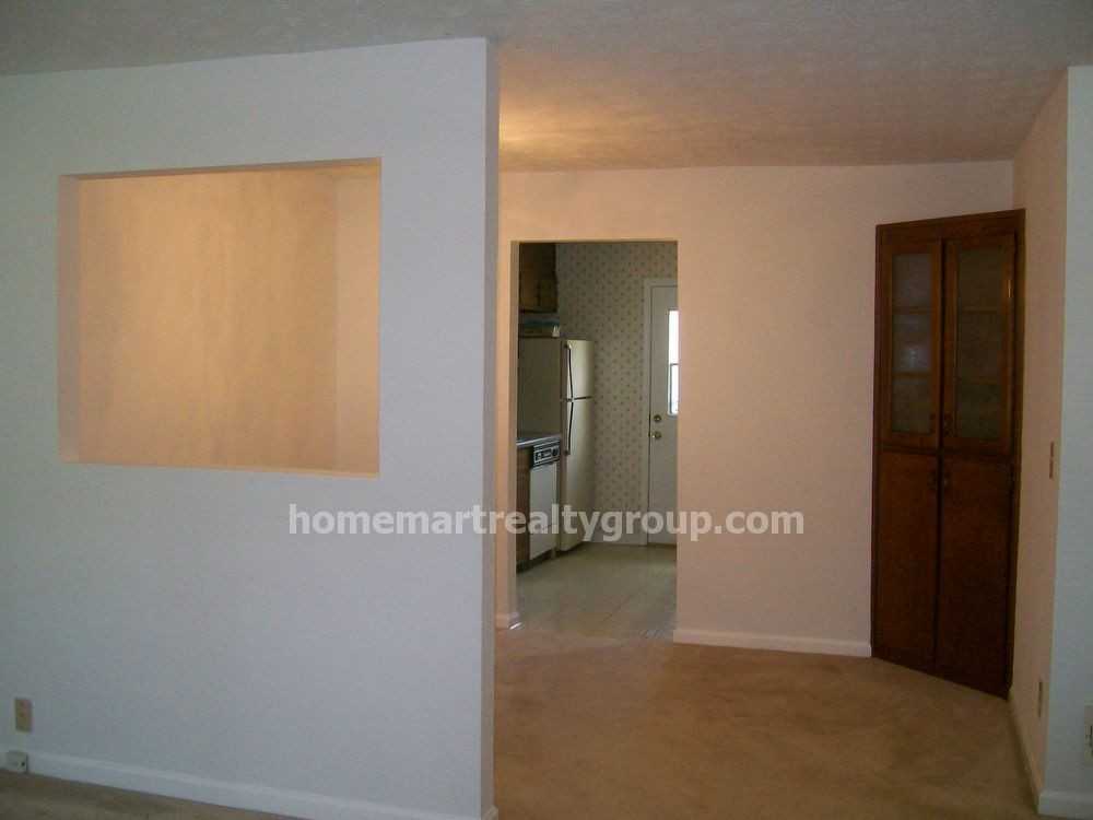 723 Jackson View Rd - Photo 2 of 7