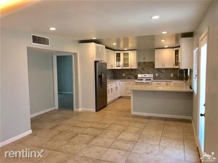 1230 E Buena Vista Dr - Photo 3 of 36