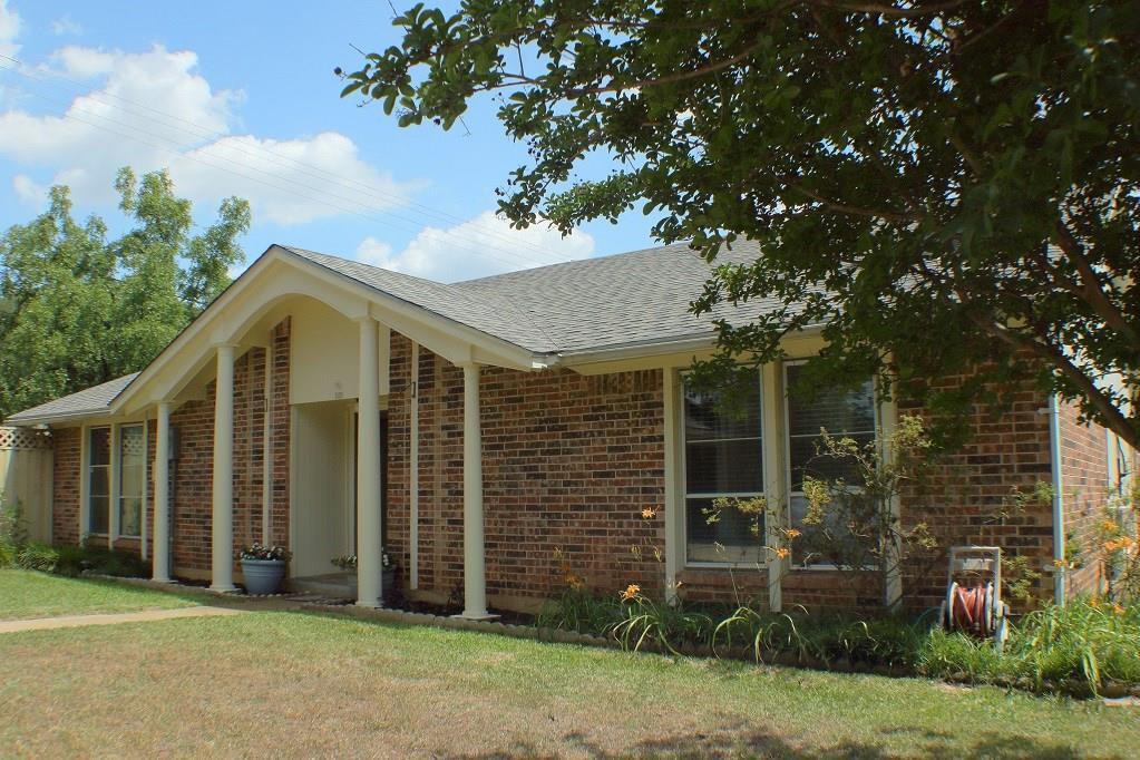 1101 Paluxy Ct - Photo 2 of 34