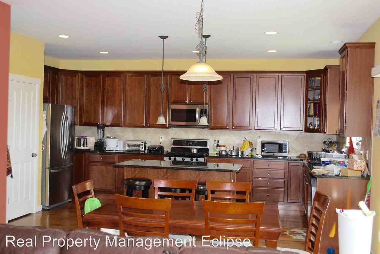 3618 223rd Pl SE - Photo 3 of 12