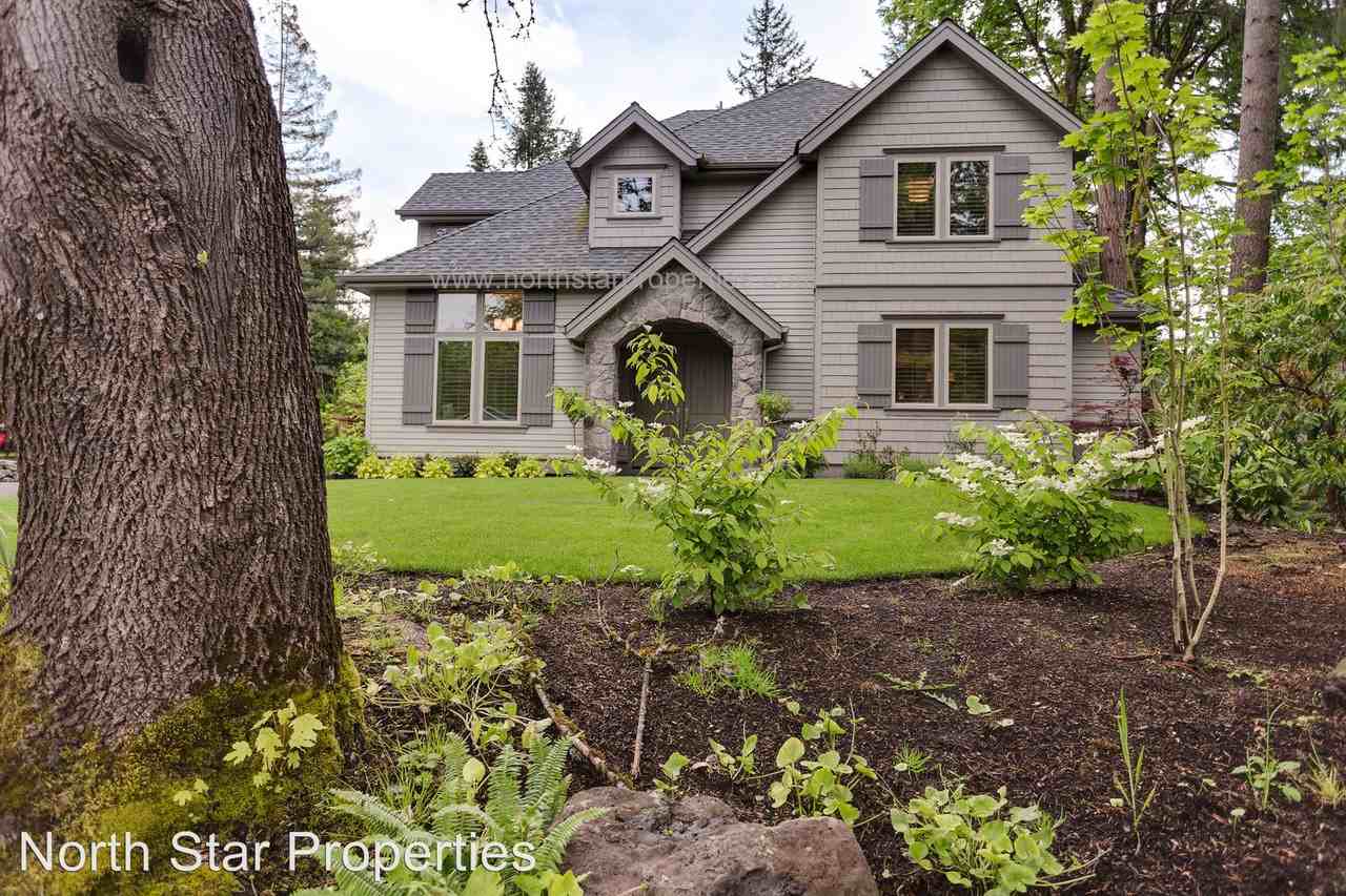 17436 Kelok Rd - Photo 3 of 41
