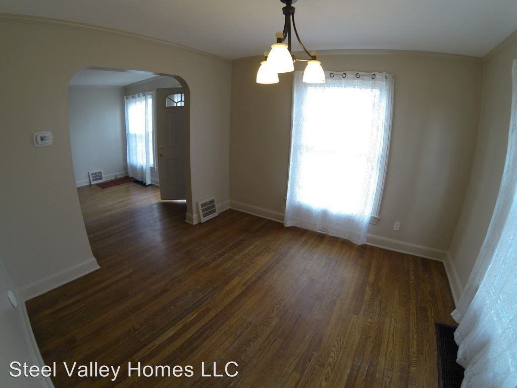 235 Oakley Ave - Photo 2 of 10