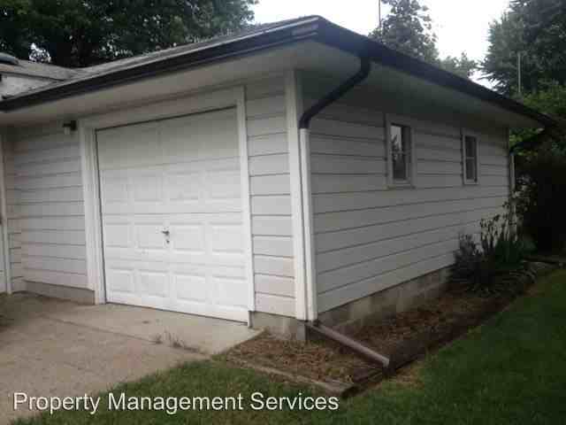 206 E Lawrence St - Photo 2 of 15