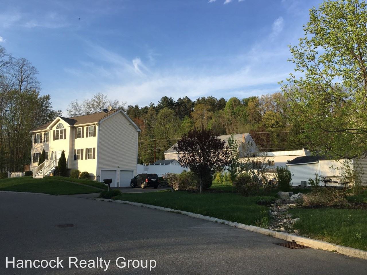 1 Eagle Ln - Photo 2 of 5