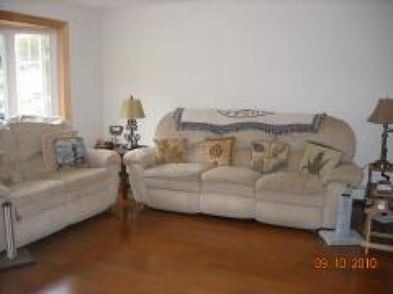 37 Kensington Rd - Photo 2 of 12
