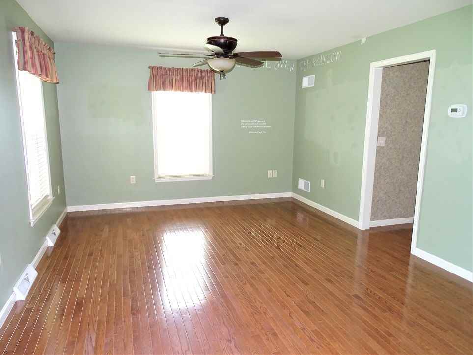 90 Battens Cir - Photo 3 of 21