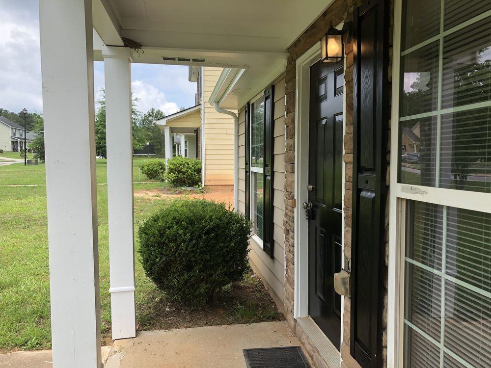 6317 Avery St Sw - Photo 2 of 36