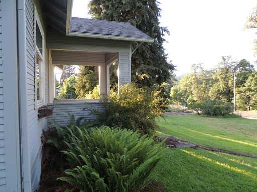 3079 Wild River Dr - Photo 3 of 21