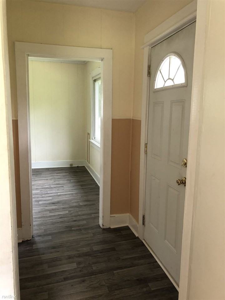 559 Guinea Rd - Photo 2 of 9