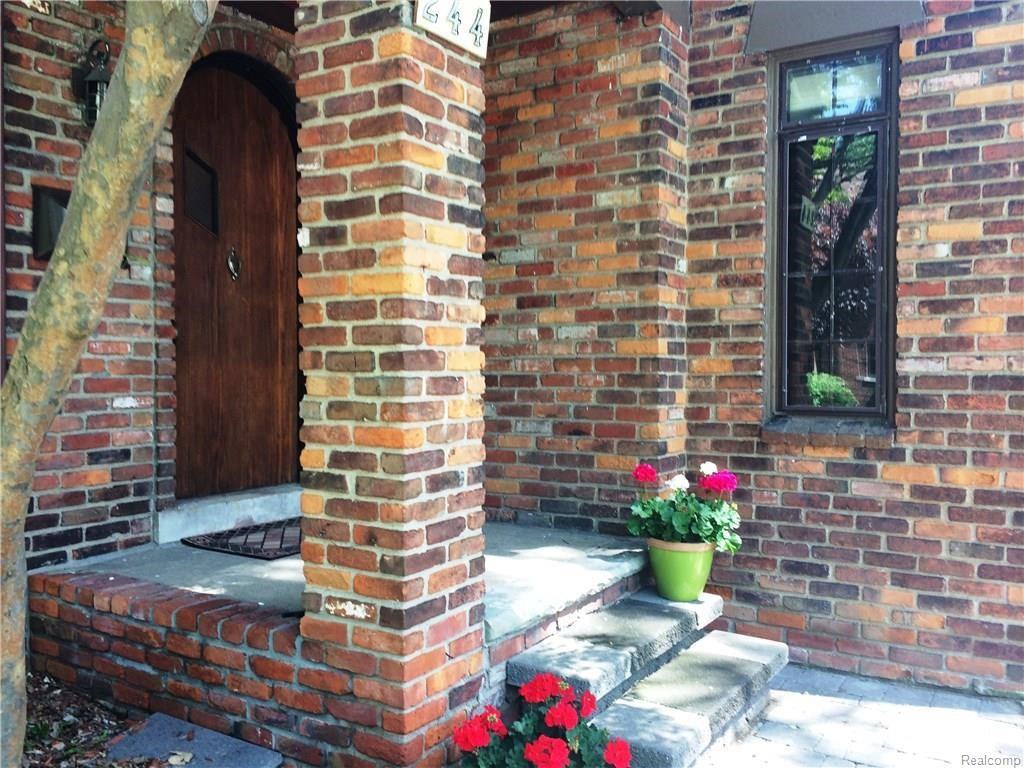 244 Fisher Rd - Photo 2 of 29