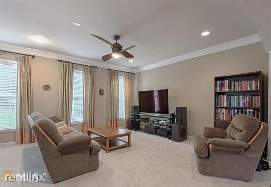 1737 Highlands View Dr - Photo 2 of 30