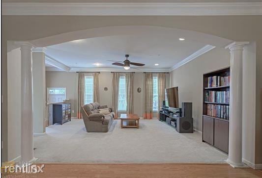 1737 Highlands View Dr - Photo 3 of 30