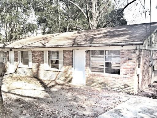 2309 S Meridian St - Photo 2 of 10