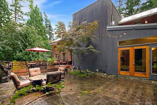 10608 NE 157th St - Photo 2 of 32