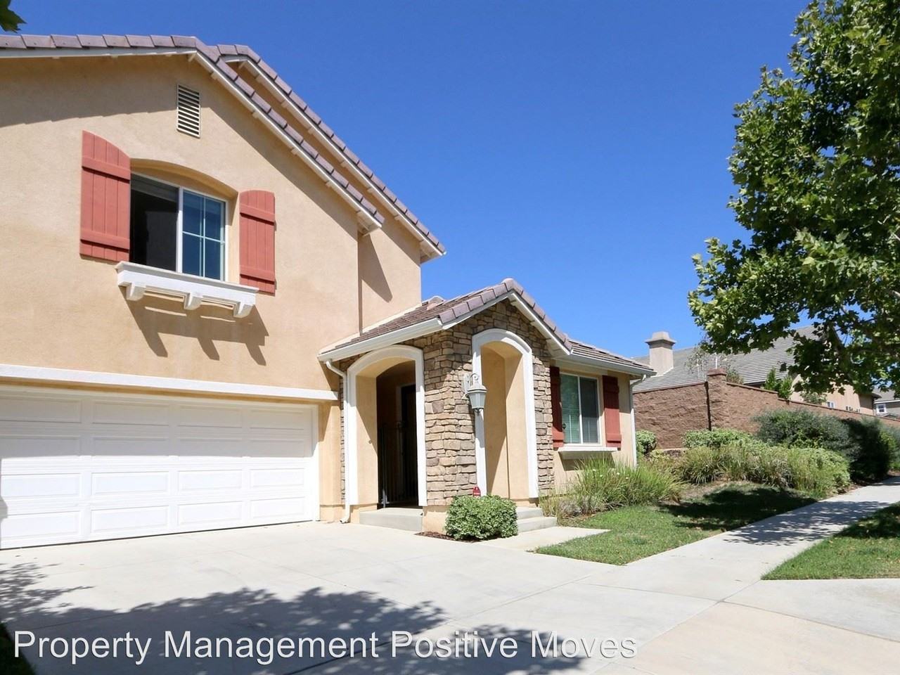 25322 Sage St - Photo 2 of 38