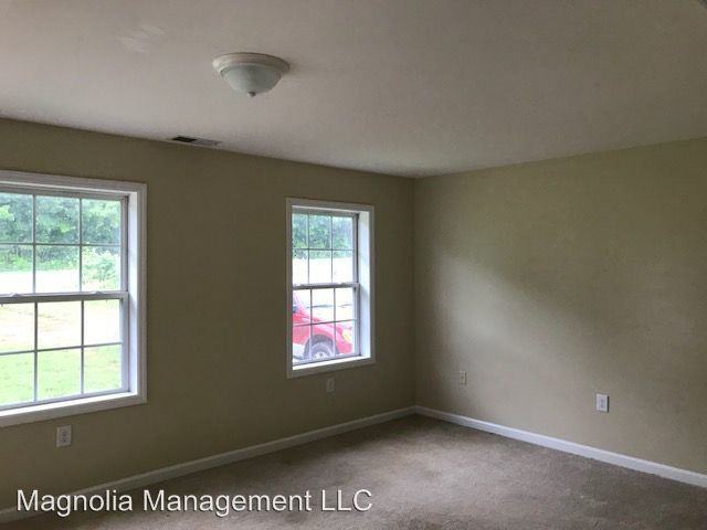 1020 Doctor M.L.K. Jr Blvd - Photo 3 of 9