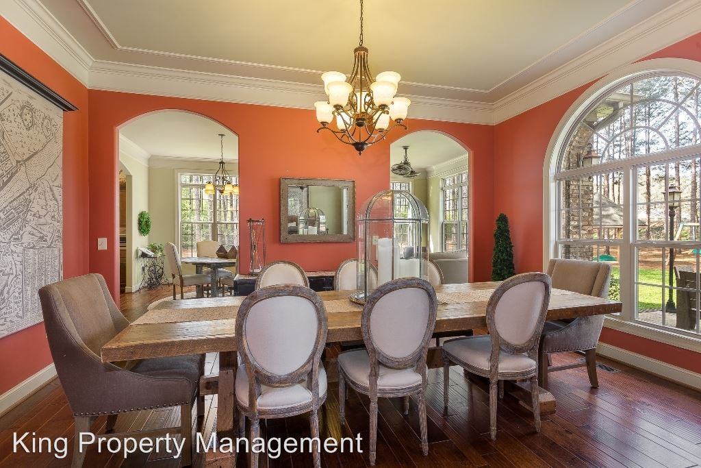 134 Jamestown Way - Photo 3 of 50
