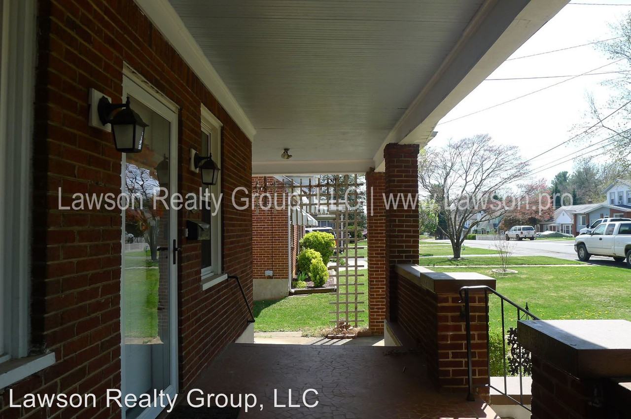 3727 Roundhill Ave NW - Photo 2 of 23