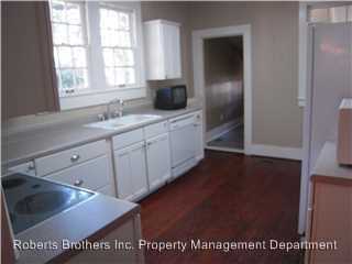 204 Hazel St - Photo 3 of 13