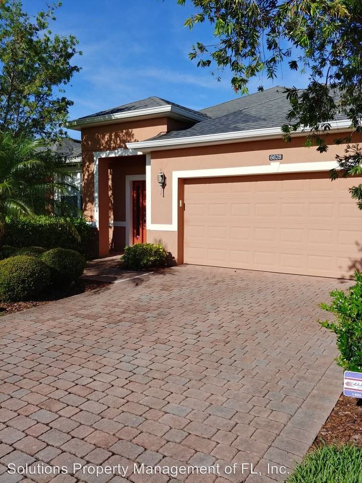 6628 Sutro Heights Ln - Photo 2 of 28